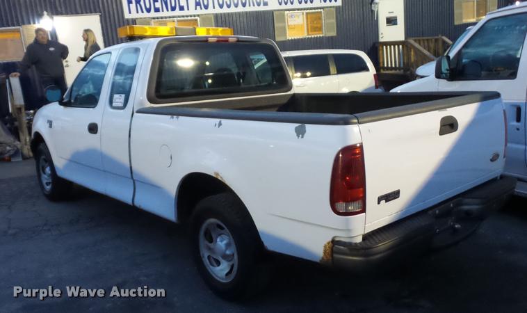 image for item DA5849 2001 Ford F150 SuperCab pickup truck