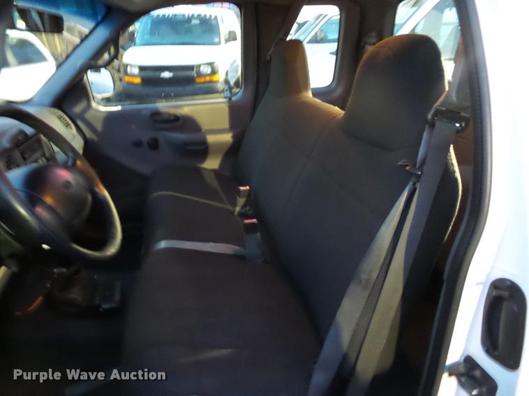 image for item DA5849 2001 Ford F150 SuperCab pickup truck