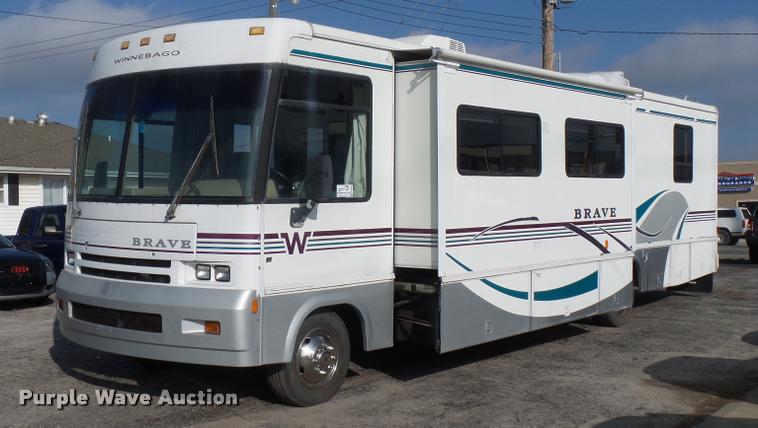 image for item DA5856 1999 Ford Winnebago Brave RV