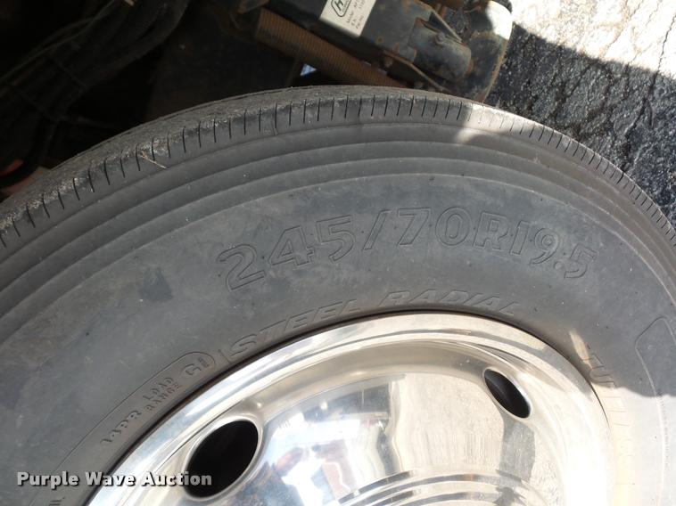 image for item DA5856 1999 Ford Winnebago Brave RV