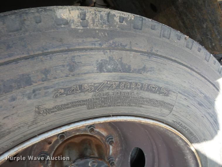 image for item DA5856 1999 Ford Winnebago Brave RV