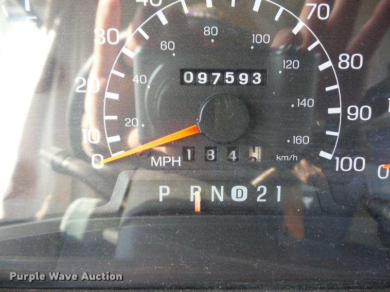 image for item DA5856 1999 Ford Winnebago Brave RV