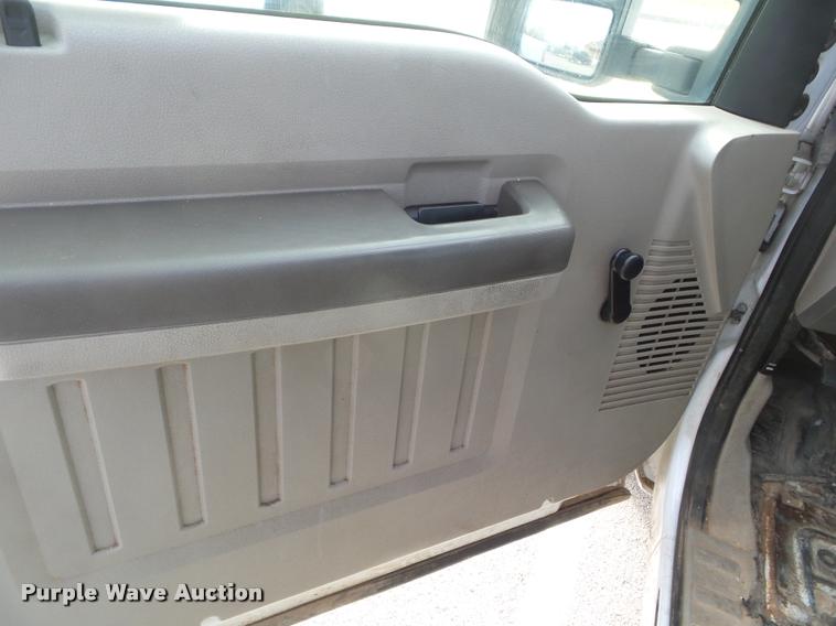 image for item DA7503 2008 Ford F250 Super Duty SuperCab pickup truck
