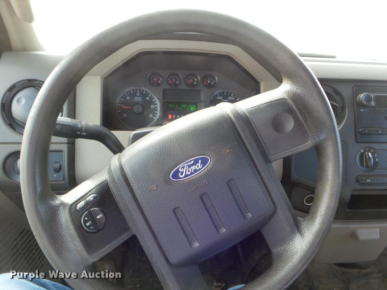 image for item DA7503 2008 Ford F250 Super Duty SuperCab pickup truck