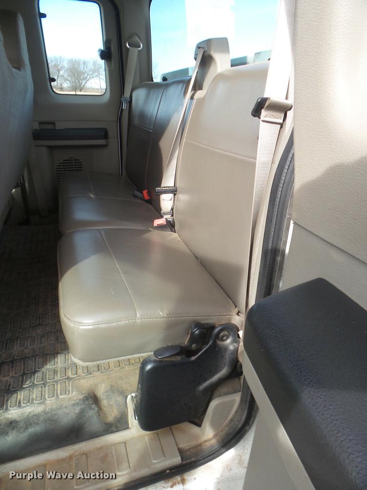 image for item DA7503 2008 Ford F250 Super Duty SuperCab pickup truck