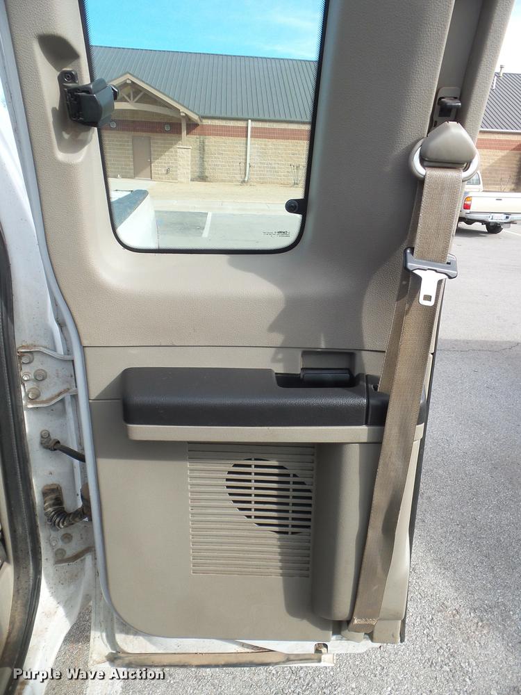 image for item DA7503 2008 Ford F250 Super Duty SuperCab pickup truck