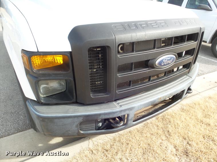image for item DA7503 2008 Ford F250 Super Duty SuperCab pickup truck
