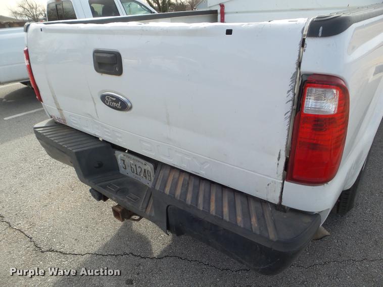image for item DA7503 2008 Ford F250 Super Duty SuperCab pickup truck