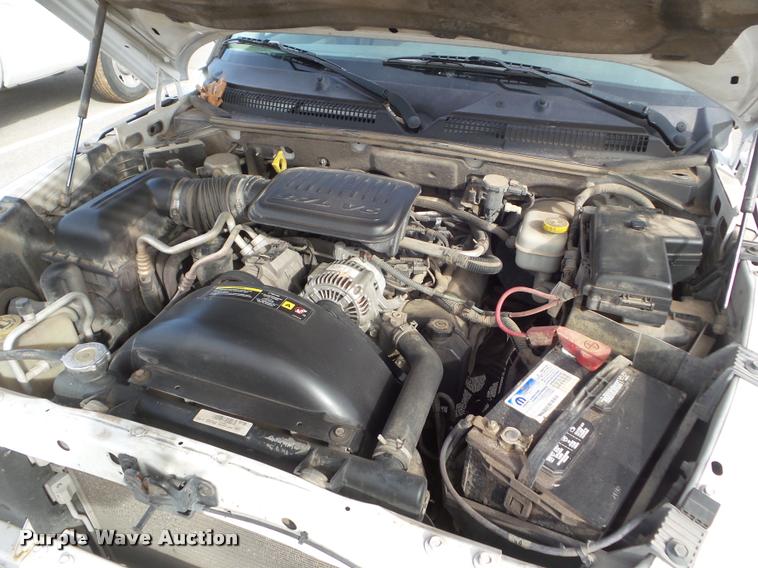 image for item DA7504 2007 Dodge Dakota Quad Cab pickup truck