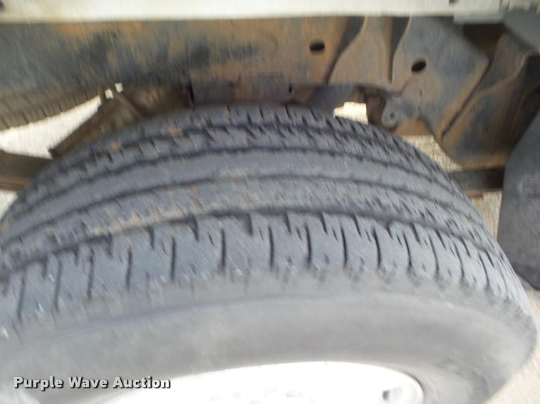 image for item DA7504 2007 Dodge Dakota Quad Cab pickup truck