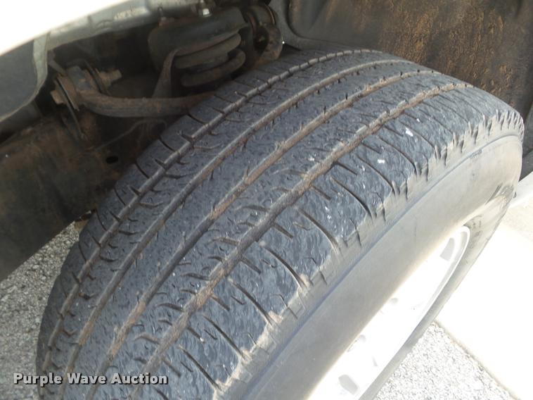 image for item DA7504 2007 Dodge Dakota Quad Cab pickup truck