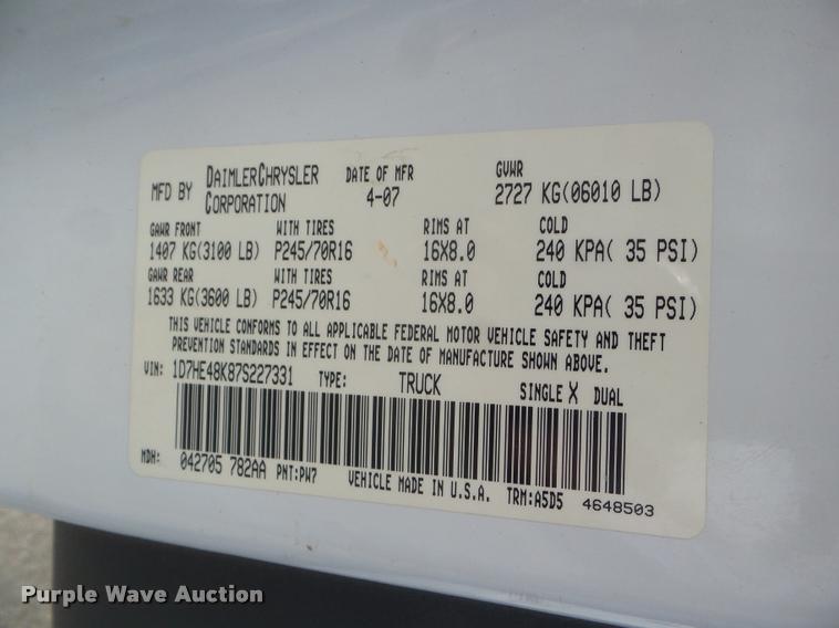 image for item DA7504 2007 Dodge Dakota Quad Cab pickup truck