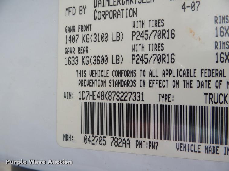 image for item DA7504 2007 Dodge Dakota Quad Cab pickup truck