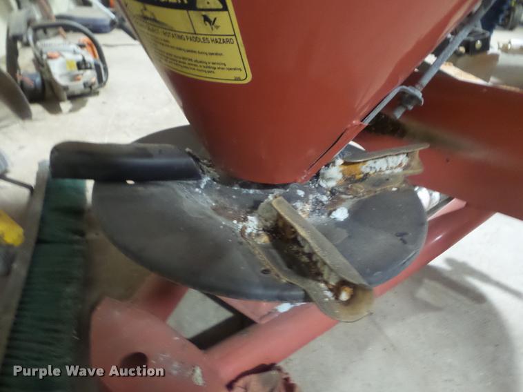 image for item DA7506 Cosmo 500 spreader