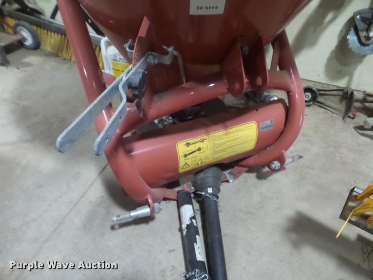 image for item DA7506 Cosmo 500 spreader