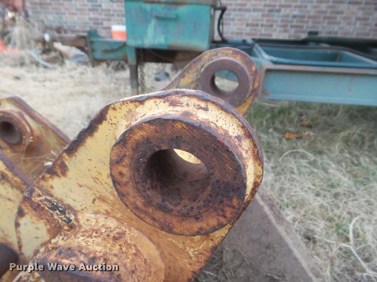 image for item DA7509 Case backhoe bucket