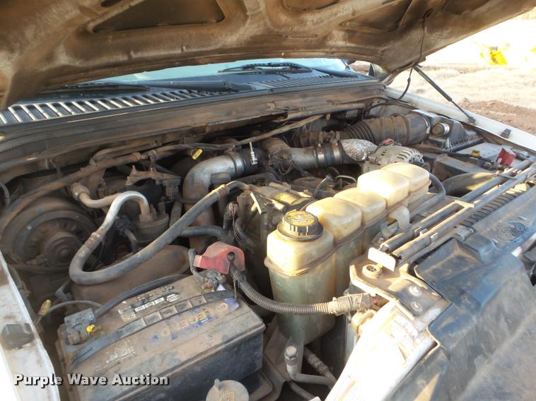 image for item DA7510 1999 Ford F450 Super Duty utility truck