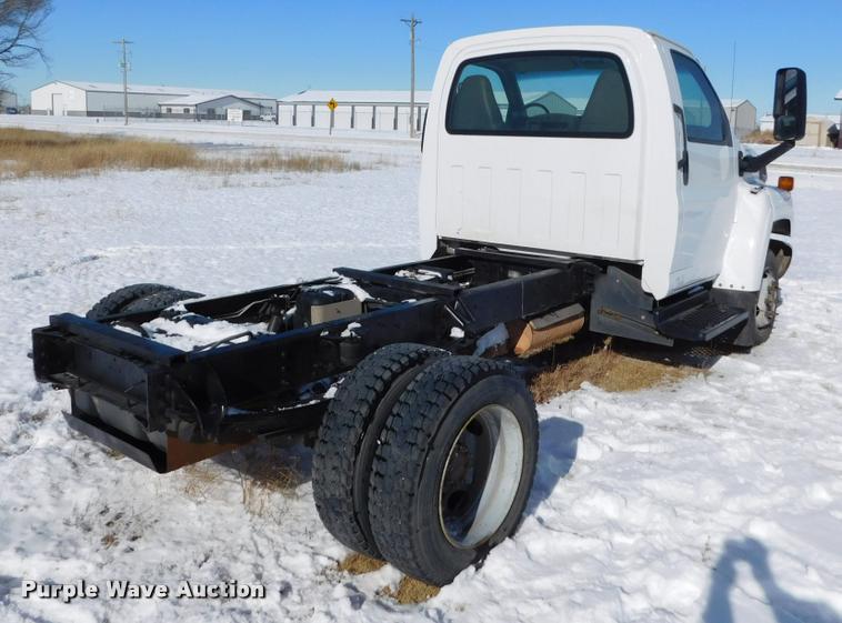 image for item DB1820 2009 Chevrolet C4500 truck cab and chassis