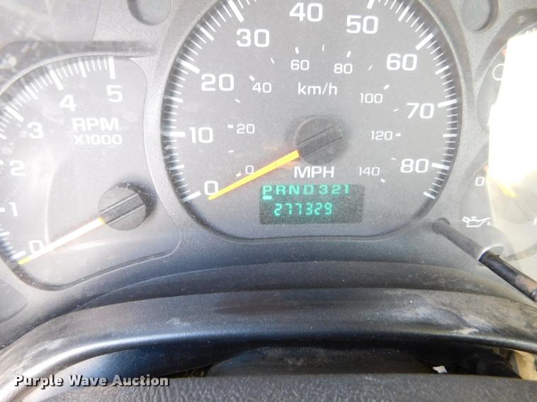 image for item DB1820 2009 Chevrolet C4500 truck cab and chassis