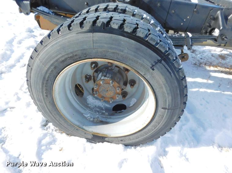 image for item DB1820 2009 Chevrolet C4500 truck cab and chassis