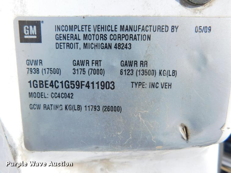 image for item DB1820 2009 Chevrolet C4500 truck cab and chassis