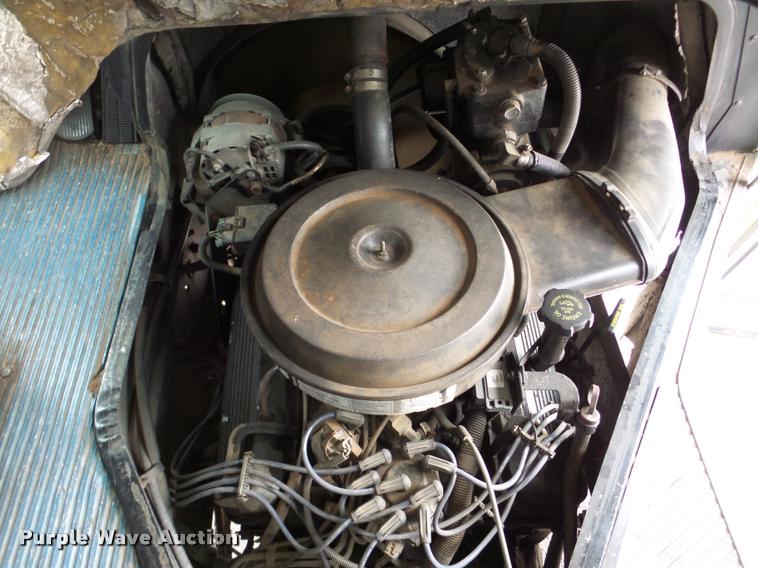 image for item DB2283 1994 Blue Bird TC2000 bus