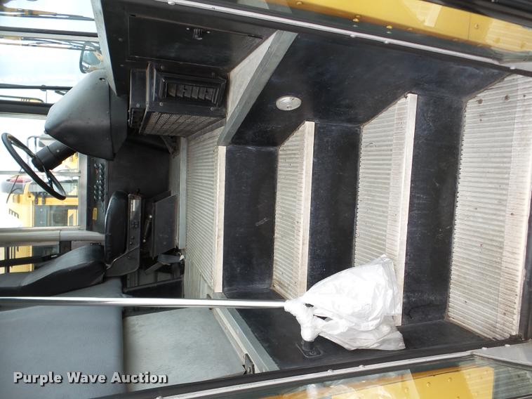 image for item DB2284 1998 Thomas Built Saf-T-Liner MVP ER bus