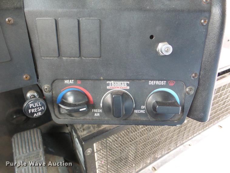 image for item DB2284 1998 Thomas Built Saf-T-Liner MVP ER bus