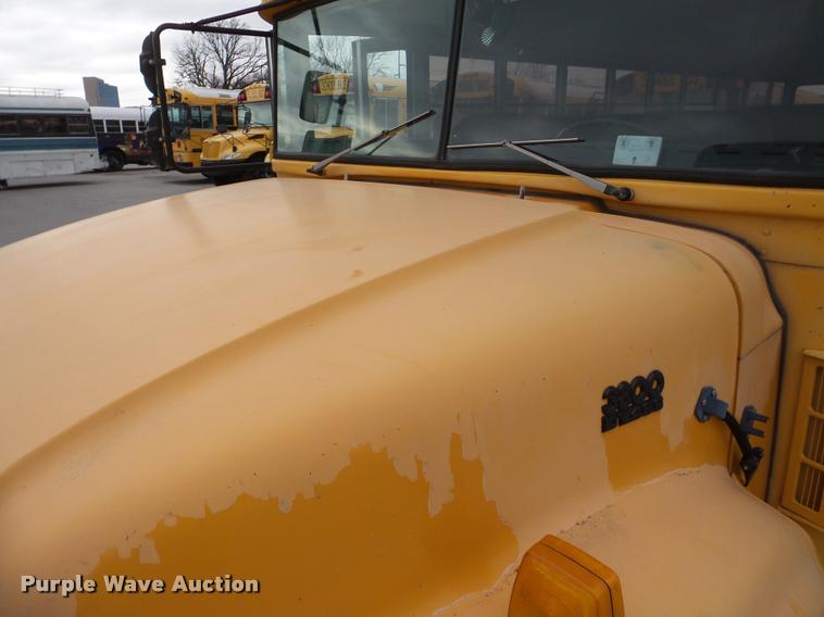 image for item DB2286 1995 International 3800 bus