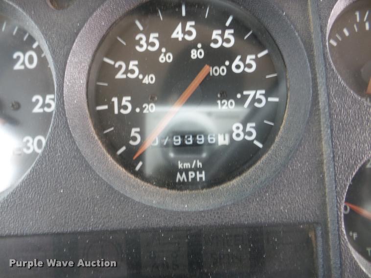 image for item DB2287 2000 Freightliner FS65 Thomas Built bus