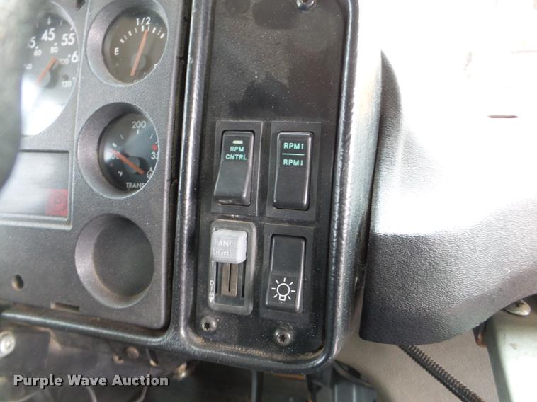 image for item DB2287 2000 Freightliner FS65 Thomas Built bus