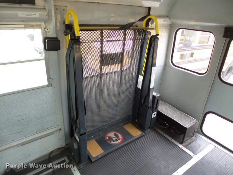 image for item DB2287 2000 Freightliner FS65 Thomas Built bus