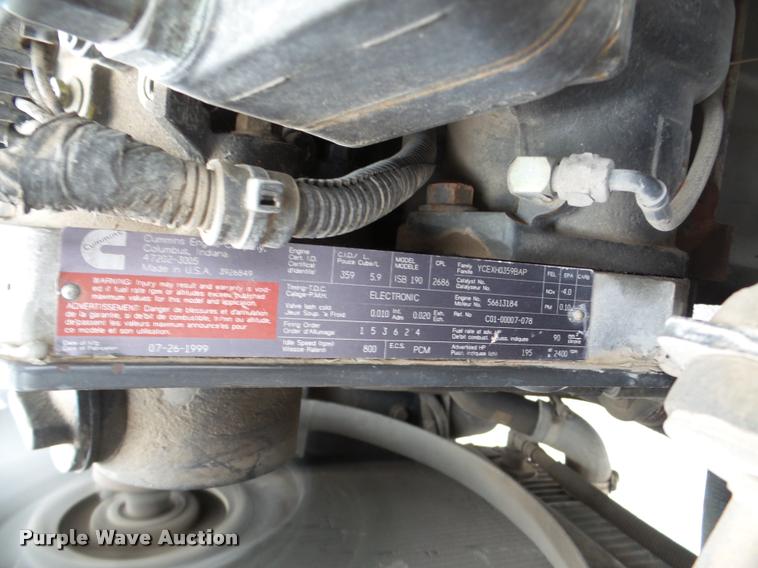 image for item DB2287 2000 Freightliner FS65 Thomas Built bus