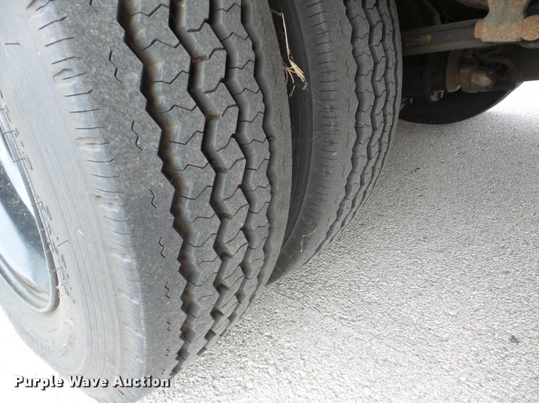 image for item DB2287 2000 Freightliner FS65 Thomas Built bus