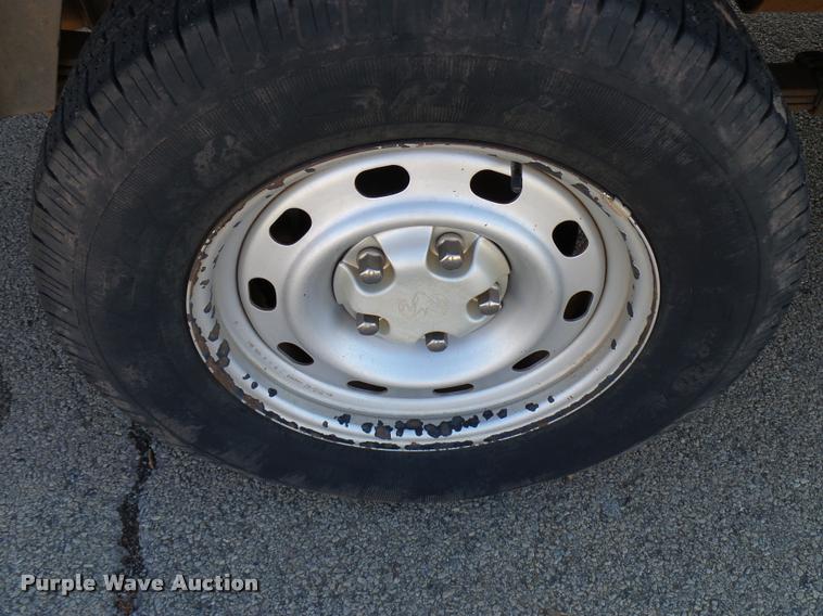 image for item DB2307 2005 Dodge Ram 1500 Quad Cab pickup truck