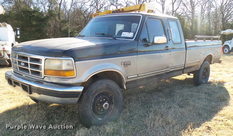 image for item DB2328 1994 Ford F250 HD SuperCab pickup truck