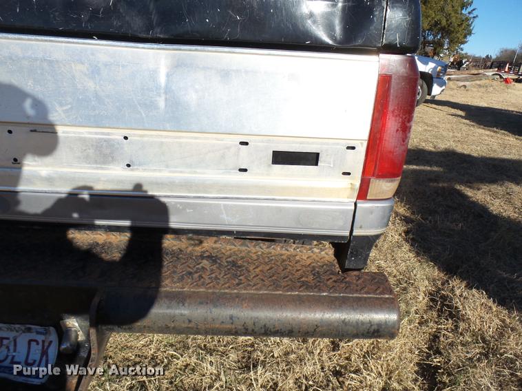 image for item DB2328 1994 Ford F250 HD SuperCab pickup truck