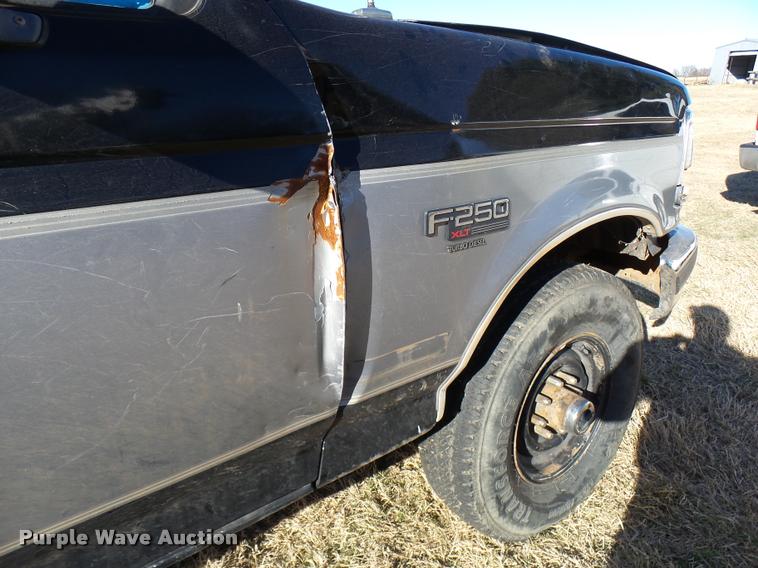 image for item DB2328 1994 Ford F250 HD SuperCab pickup truck