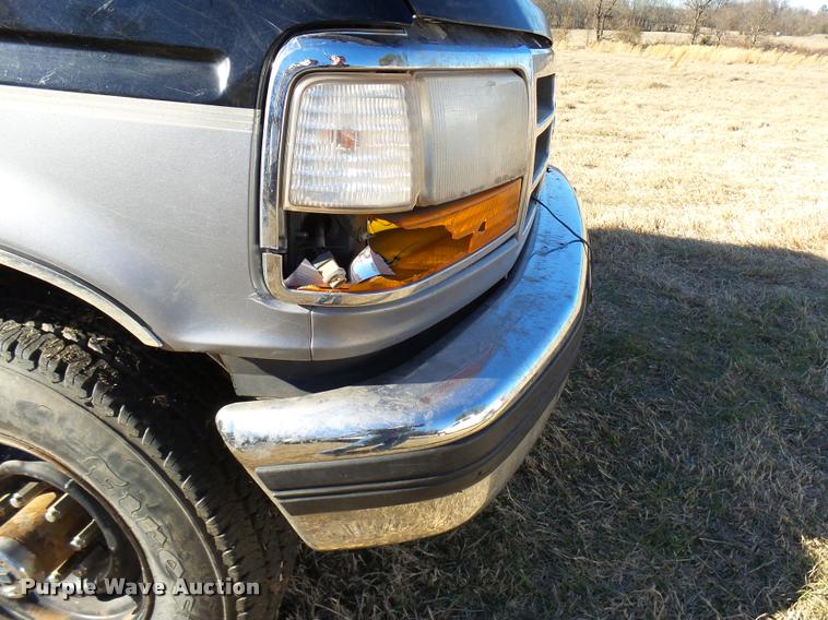 image for item DB2328 1994 Ford F250 HD SuperCab pickup truck