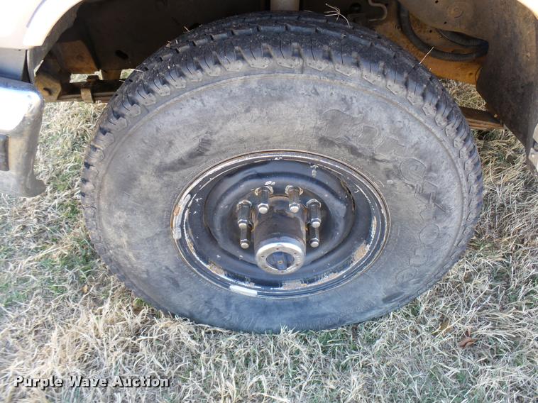 image for item DB2328 1994 Ford F250 HD SuperCab pickup truck