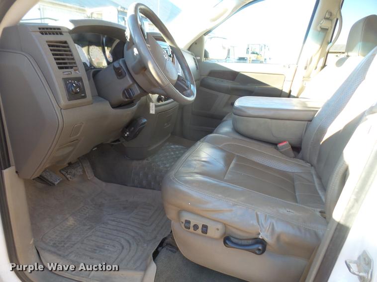 image for item DB2864 2008 Dodge Ram 4500 Laramie Quad Cab flatbed truck