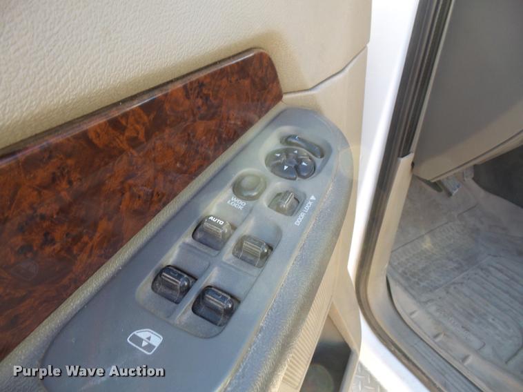 image for item DB2864 2008 Dodge Ram 4500 Laramie Quad Cab flatbed truck