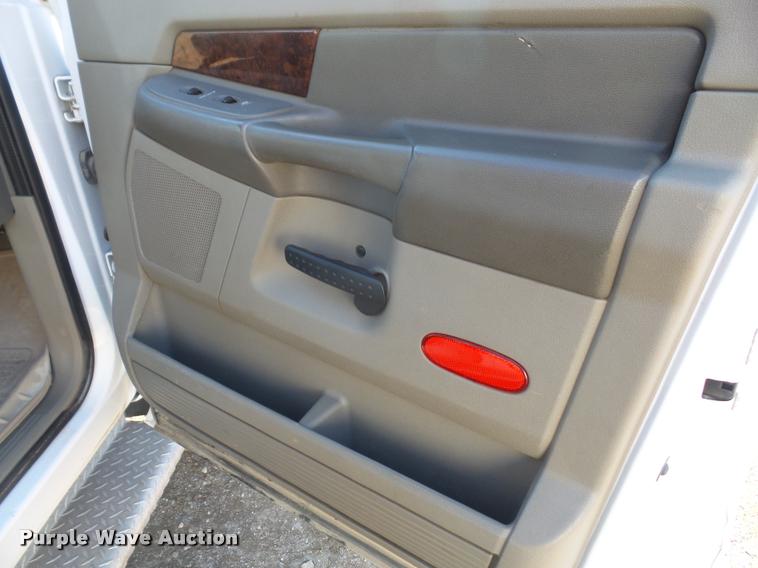 image for item DB2864 2008 Dodge Ram 4500 Laramie Quad Cab flatbed truck