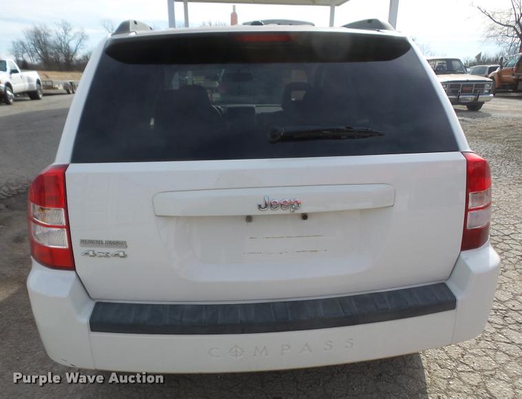 image for item DB2957 2007 Jeep Compass