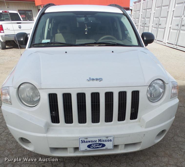image for item DB2957 2007 Jeep Compass