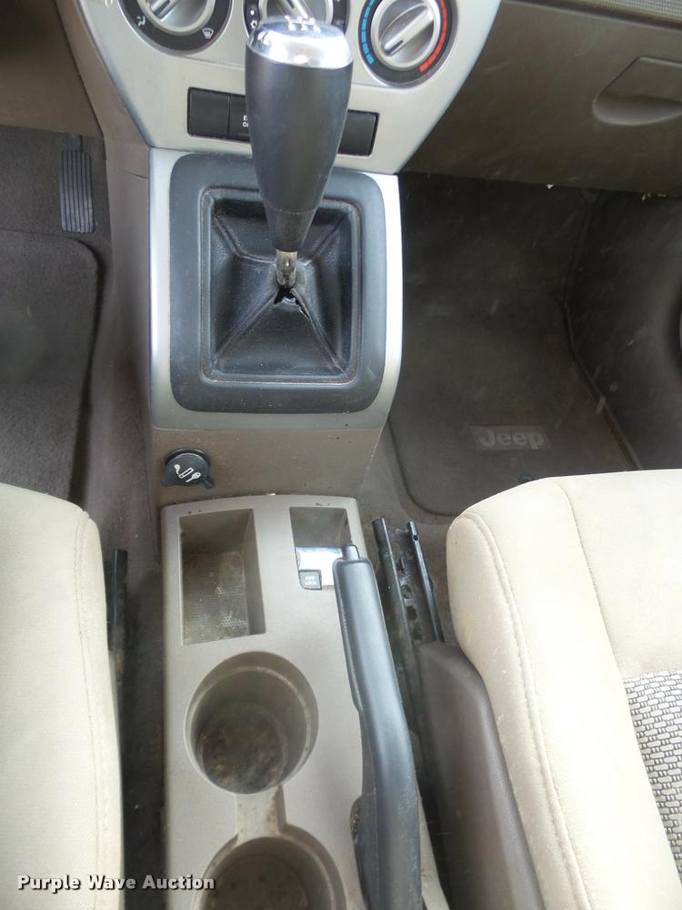 image for item DB2957 2007 Jeep Compass