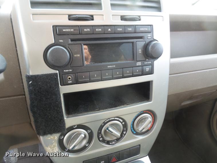 image for item DB2957 2007 Jeep Compass