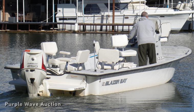 image for item DB4656 2015 Blazer Bay 2400 boat