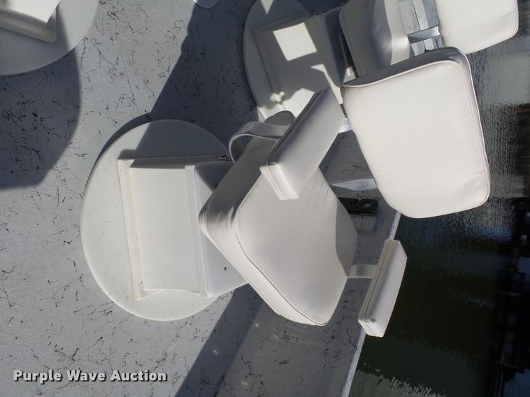 image for item DB4656 2015 Blazer Bay 2400 boat