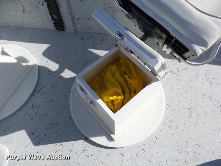 image for item DB4656 2015 Blazer Bay 2400 boat